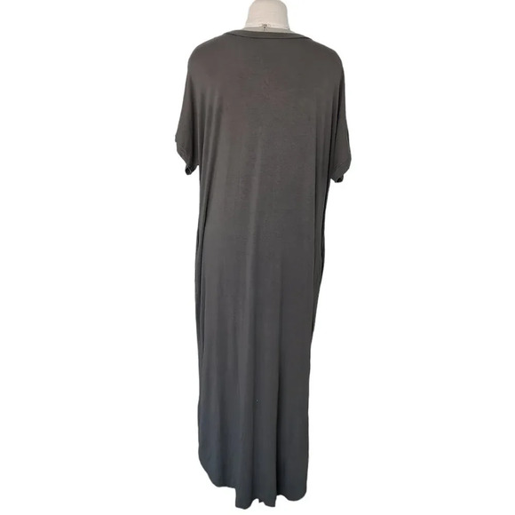 Mother Bee Maternity Maxi T-Shirt Dress - Picture 4 of 4